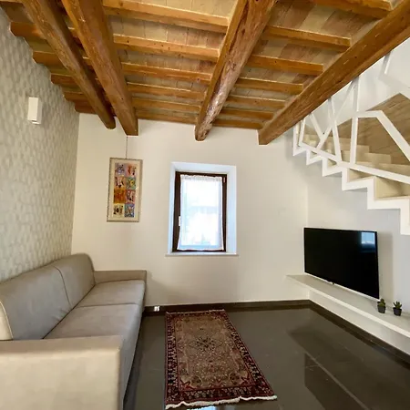 Tramontana - 100 M Dalla Appartement *